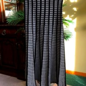 Cute LAPIS SIZE SMALL skirt